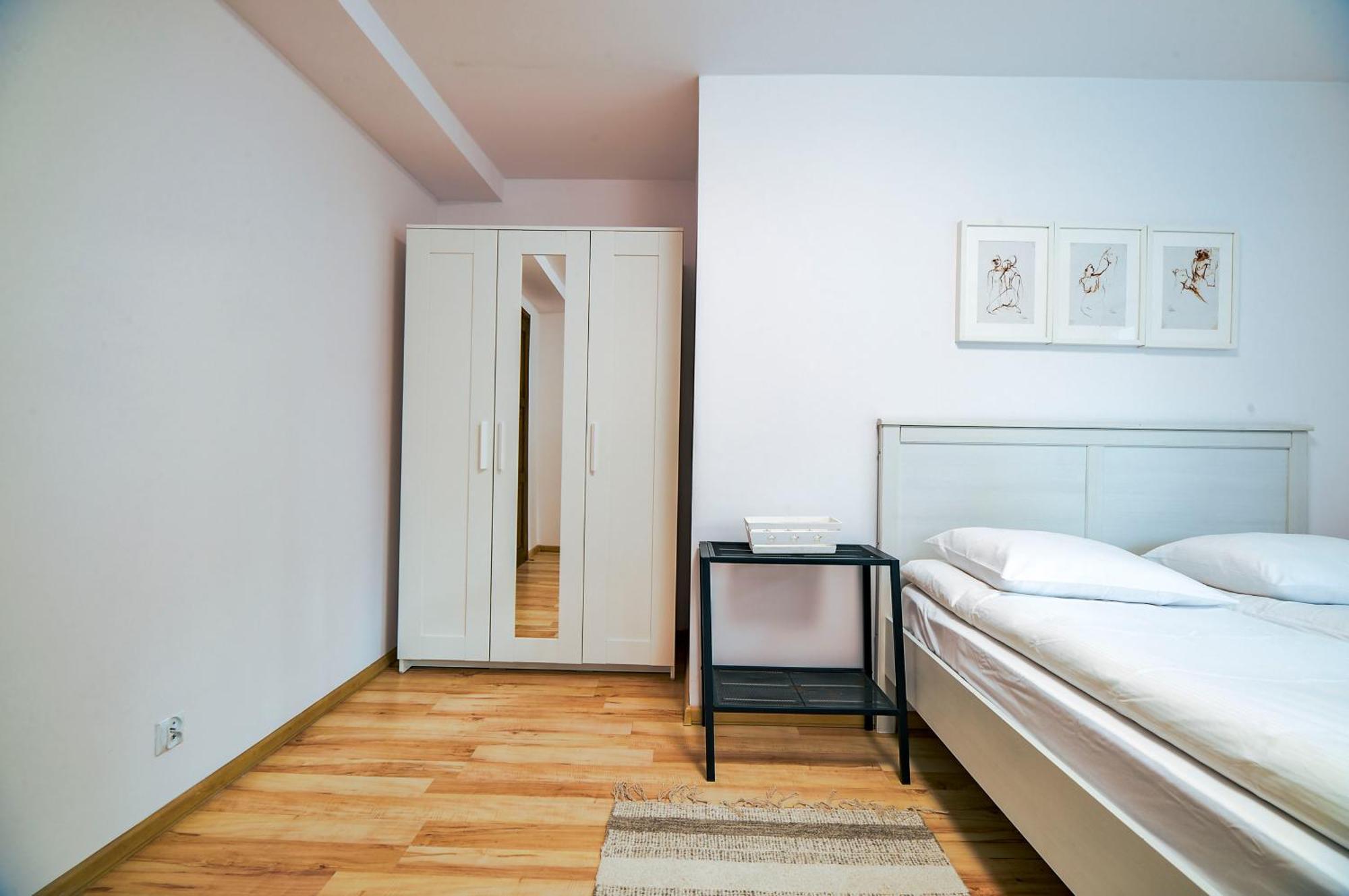 Citystay Dekerta Apartment Гданск Стая снимка